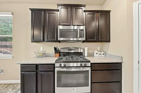 3504 Humbug DR, Anderson, CA 96007
