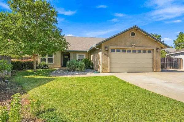 4898 Squirrel Run CT, Redding, CA 96002
