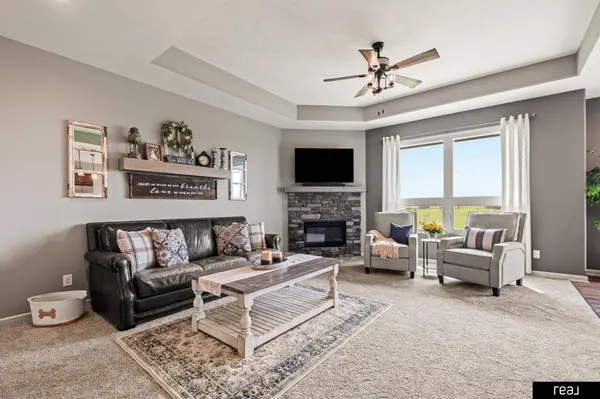 3341 Meriwether Lewis LN, Missouri Valley, IA 51555