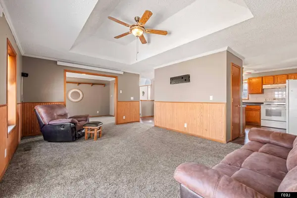 26110 W Maple RD, Waterloo, NE 68069