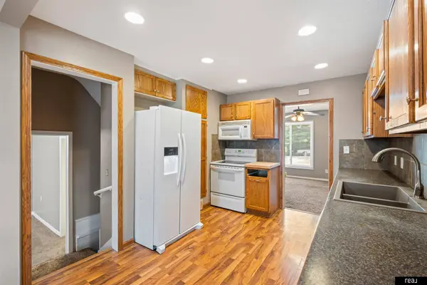 2610 Weber ST, Omaha, NE 68112