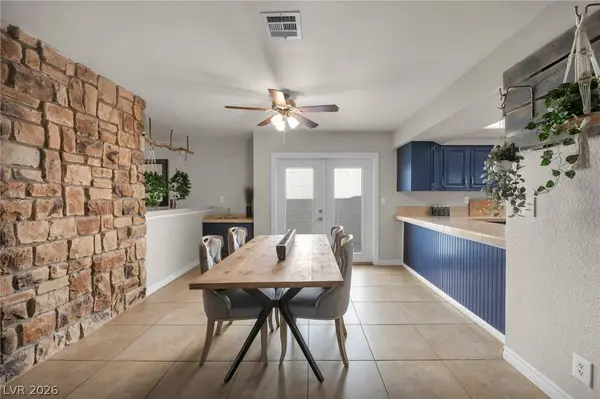 3946 Foxboro CIR, Las Vegas, NV 89121