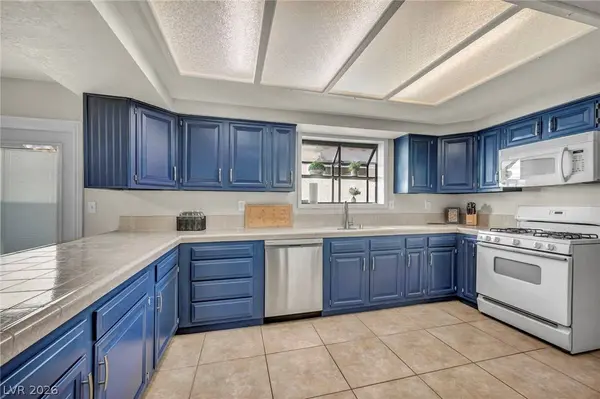 3946 Foxboro CIR, Las Vegas, NV 89121