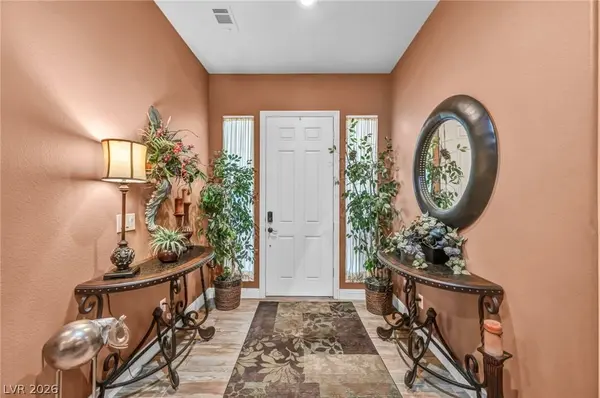 10372 Hawks Wing ST, Las Vegas, NV 89178