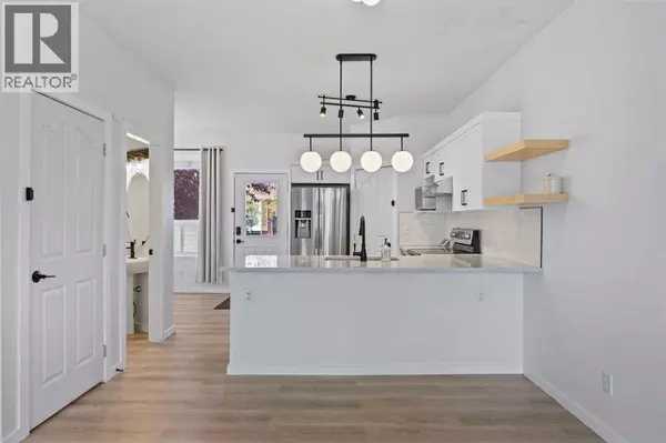 201, 2066 Luxstone Boulevard SW, Airdrie, AB T4B0L1