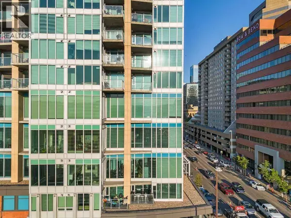 601, 888 4 Avenue SW, Calgary, AB T2P0V2