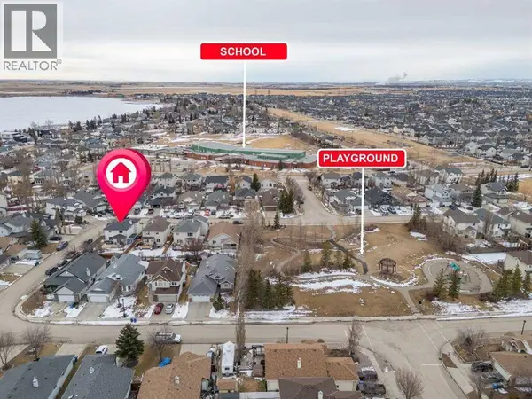 164 West Lakeview Circle, Chestermere, AB T1X1H7