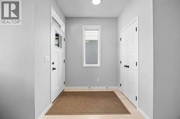 170 Dawson Harbour Rise, Chestermere, AB T1X1Z6