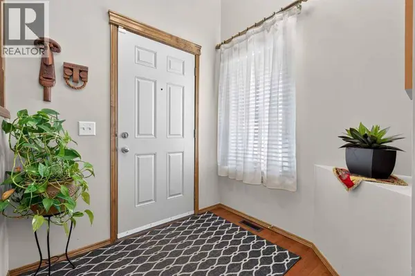 60 Tuscany Ridge Crescent NW, Calgary, AB T3L3C7
