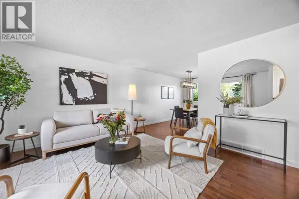 4952 Vanguard Road NW, Calgary, AB T3A0R5