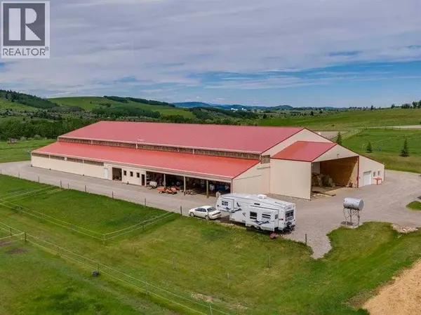482074 144 Street W, Rural Foothills County, AB T1S1A1