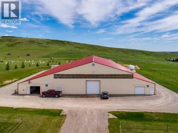482074 144 Street W, Rural Foothills County, AB T1S1A1