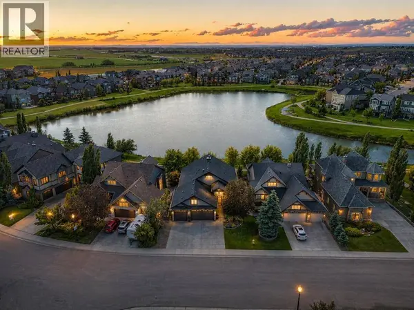 469 Rainbow Falls Way, Chestermere, AB T1X1S5