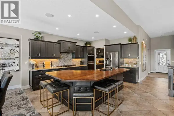 469 Rainbow Falls Way, Chestermere, AB T1X1S5