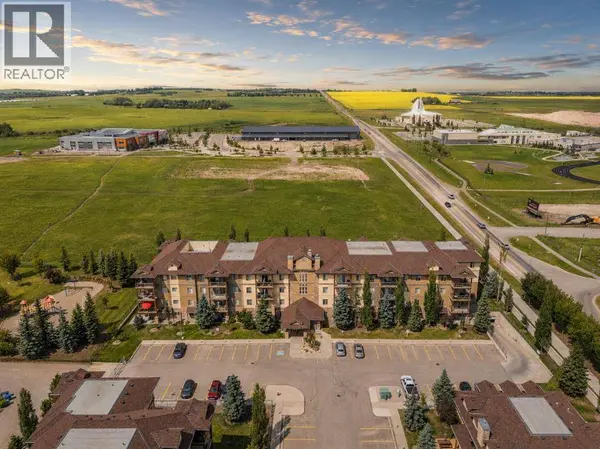 4308, 92 Crystal Shores Road, Okotoks, AB T1S2N2