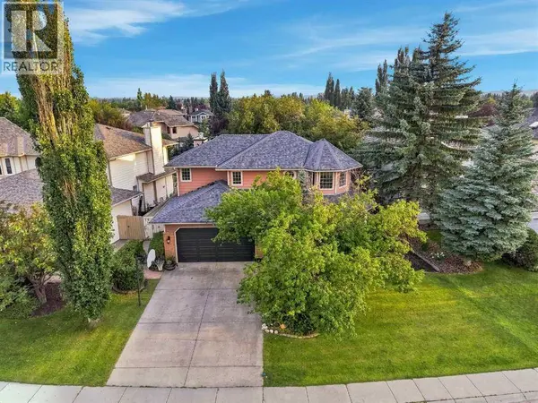 70 Sunset Way SE, Calgary, AB T2X3C1