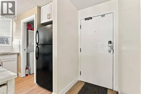 301, 626 15 Avenue SW, Calgary, AB T2R0R5