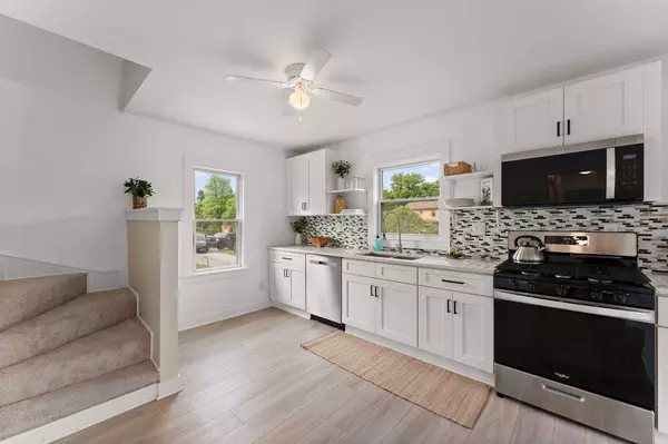 799 N 400, Valparaiso, IN 46383