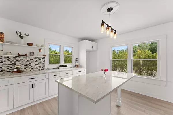 799 N 400, Valparaiso, IN 46383