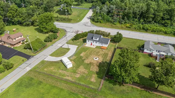 799 N 400, Valparaiso, IN 46383