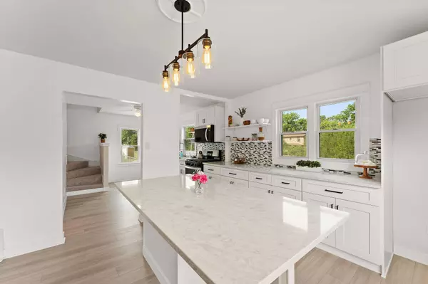 799 N 400, Valparaiso, IN 46383