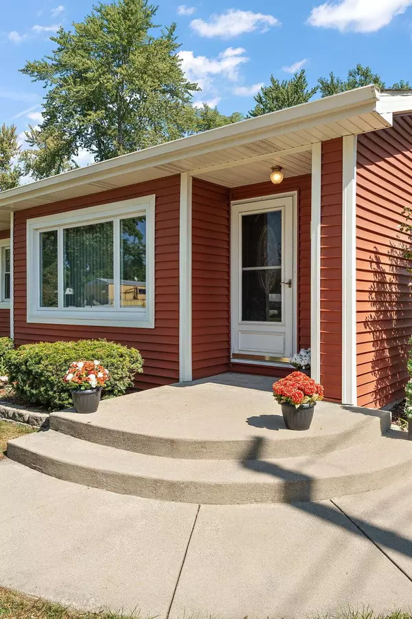 106 N Illinois ST #266, Wanatah, IN 46390