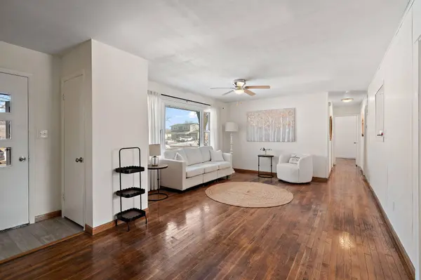 140 Lexington ST, Valparaiso, IN 46385