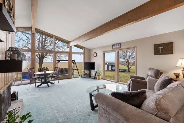 3212 E 400, La Porte, IN 46350