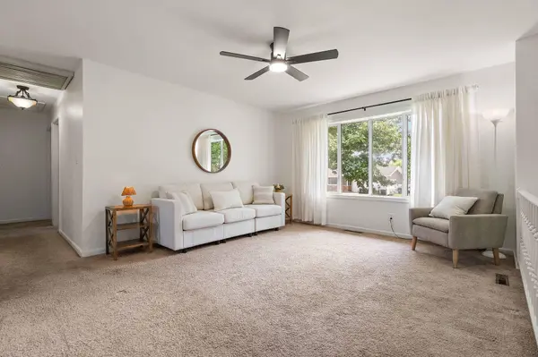 5272 Robbins AVE, Portage, IN 46368