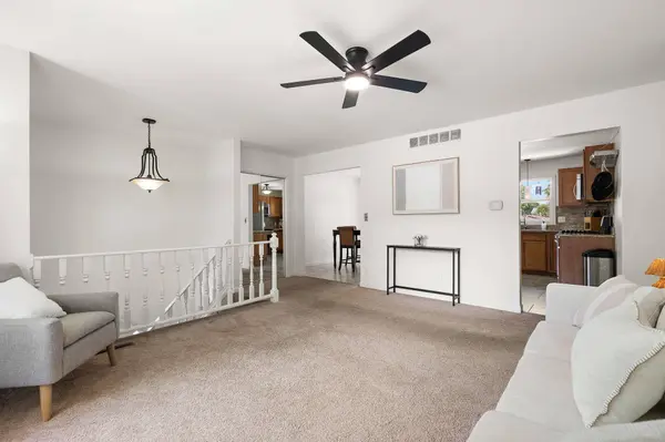 5272 Robbins AVE, Portage, IN 46368
