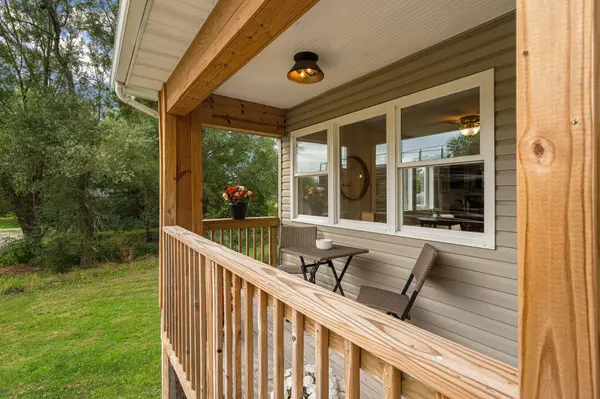 44 W Vick Tree LN, Valparaiso, IN 46385