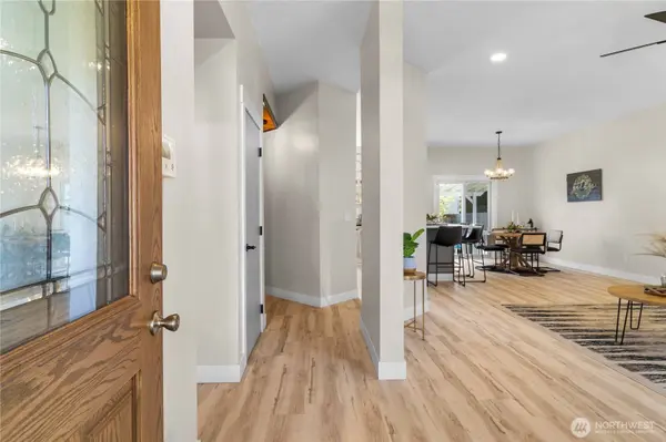 9827 Donovan CT SE, Yelm, WA 98597