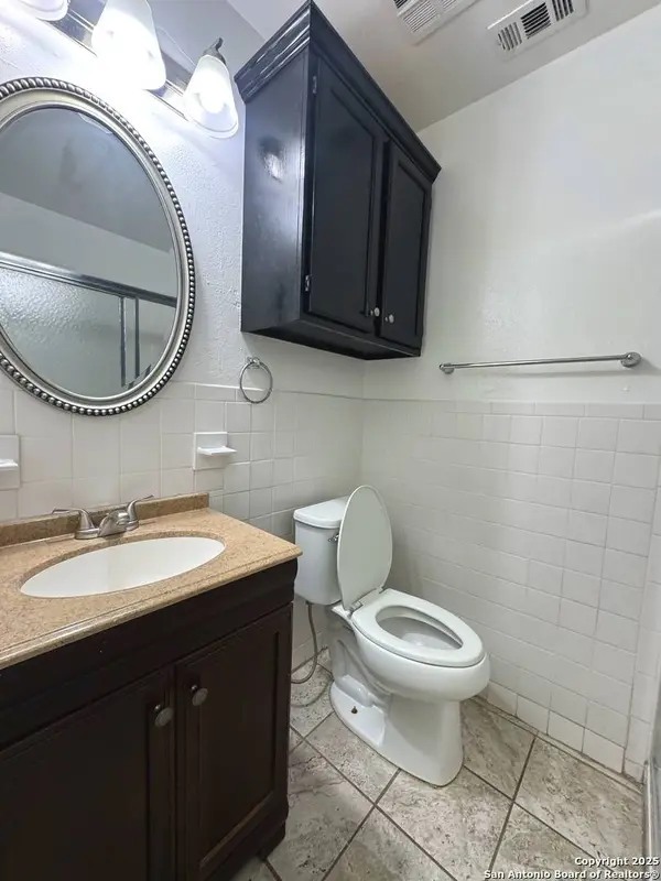 9110 HUGO CIR, San Antonio, TX 78224-2320