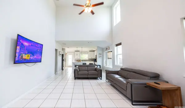 5127 WELLS PARK, Marion, TX 78124