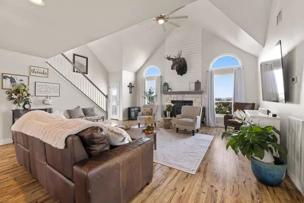 1283 Rattlesnake TRL, Burnet, TX 78611