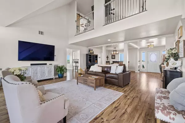 1283 Rattlesnake TRL, Burnet, TX 78611