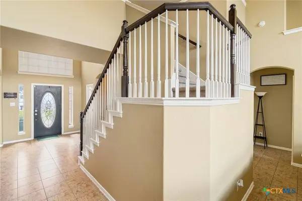 1002 Wallin Farms CV, Hutto, TX 78634