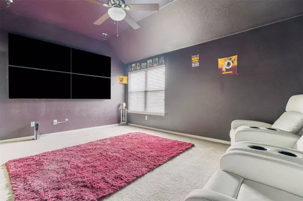 1002 Wallin Farms CV, Hutto, TX 78634