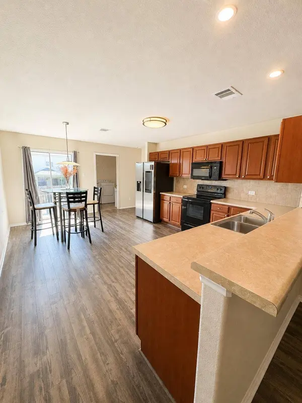 313 Wimberley ST, Hutto, TX 78634