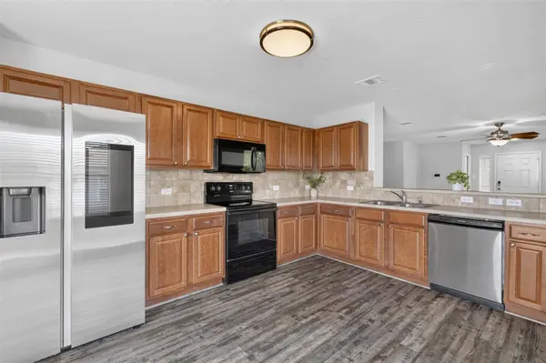 313 Wimberley ST, Hutto, TX 78634
