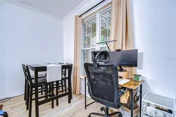 10021 COURTNEY PALMS BLVD #103, Tampa, FL 33619