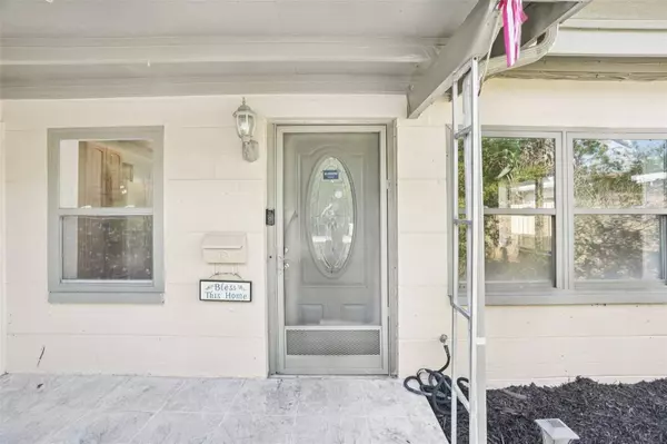 7544 37TH AVE N, St Petersburg, FL 33710