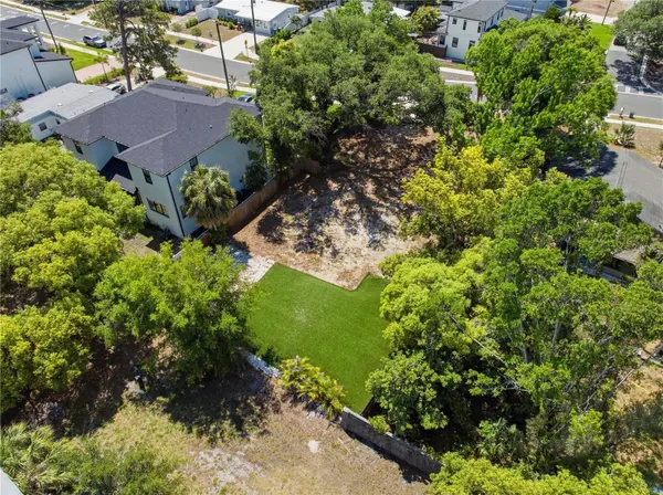 2929 W AVERILL AVE, Tampa, FL 33611