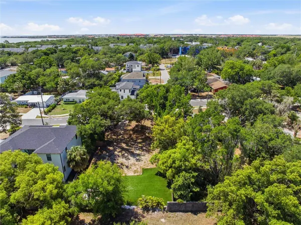 2929 W AVERILL AVE, Tampa, FL 33611
