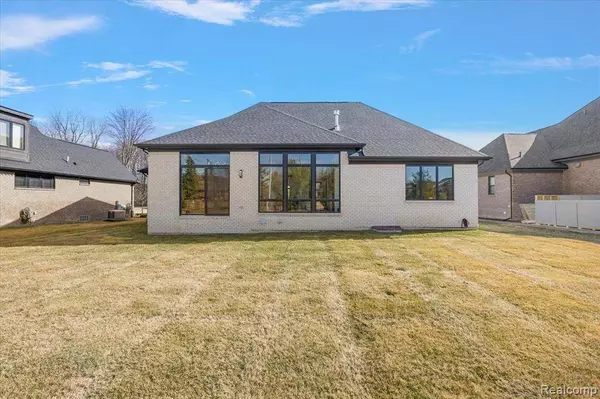 14201 JODE PARK Court, Shelby Twp, MI 48315