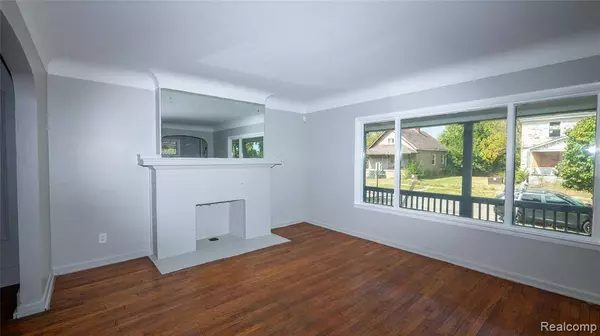 1671 W Buena Vista Street, Detroit, MI 48238