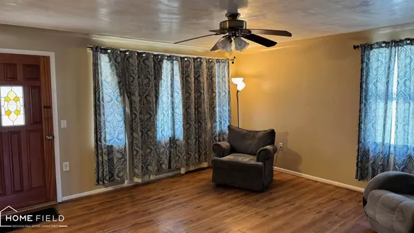 11973 E Brooks Road, Lennon, MI 48449