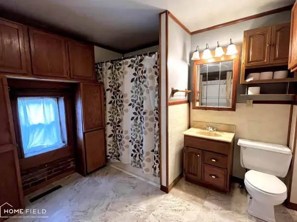 1412 Summit Street, Owosso, MI 48867