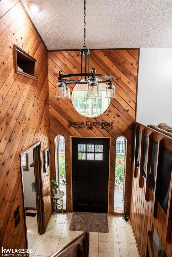 4675 S Byron Road, Durand, MI 48429