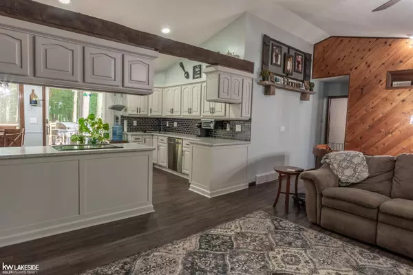 4675 S Byron Road, Durand, MI 48429